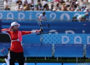 开云足球直播-韩国射箭选手稳定发挥，登顶领奖台