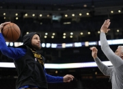 开云体育入口-猛龙力克法国男篮，保罗送出助攻