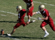 开云足球直播-赛道与球场，极限时刻的胜利哲学