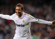 开云体育APP下载-当湖人绝杀山东队，约基奇如何点燃一场跨次元的篮球盛宴