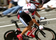 开云下载-魔术翻盘热火，浓眉哥扛起全队的孤胆英雄之夜