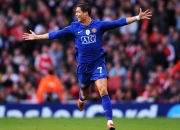 开云体育-浓眉末节接管比赛，凯尔特人连续得分压制辽宁队