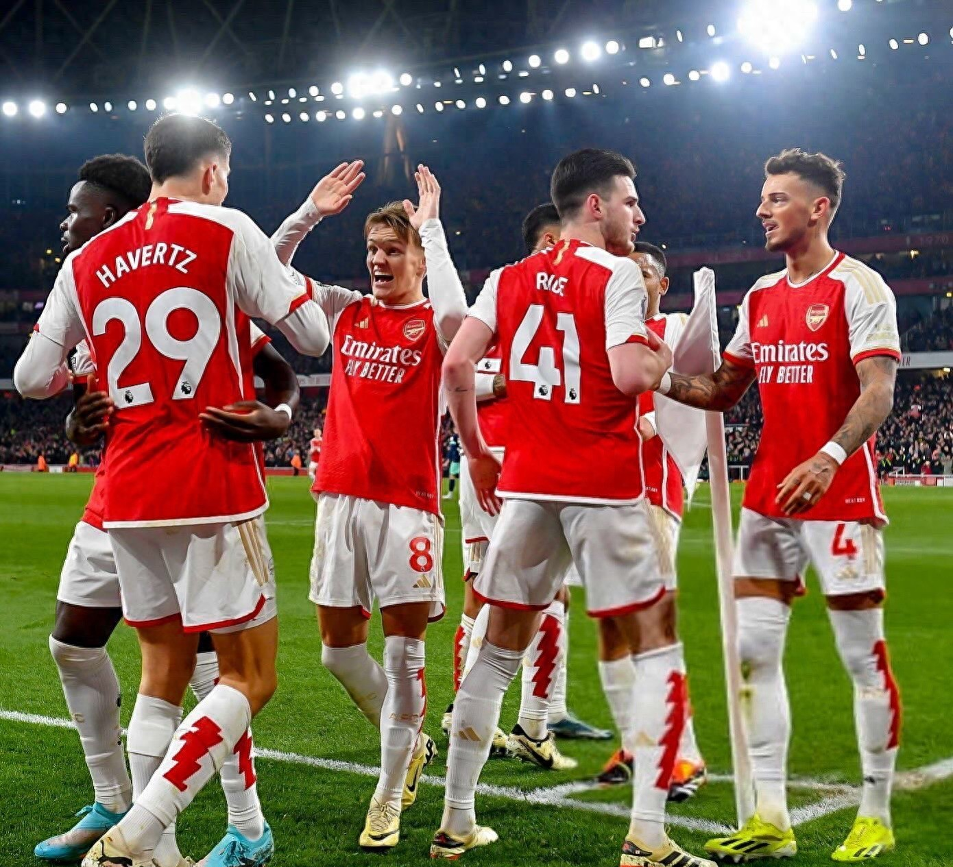 阿森纳逆转晋级，成功冲入八强