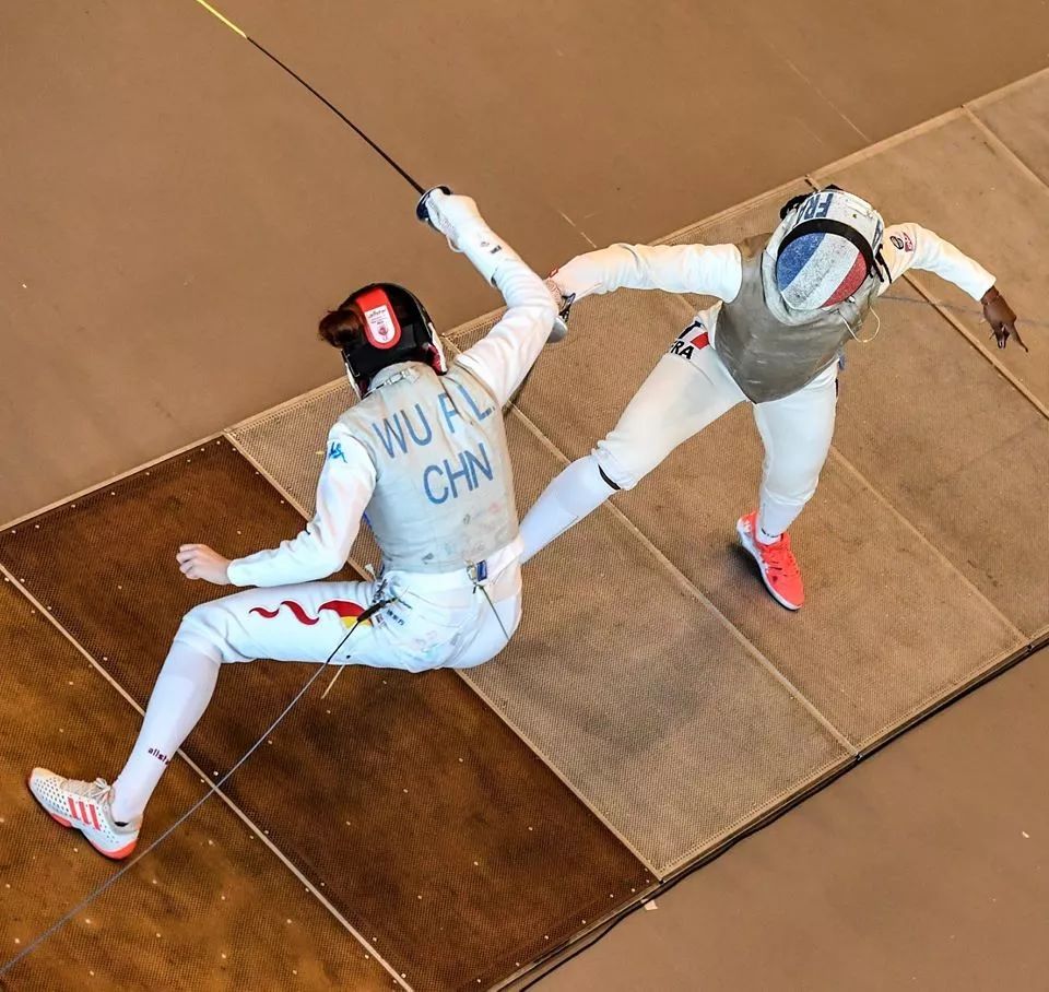 关于捷克共和国克鲁兹走到乙级，晋级资格提前的信息