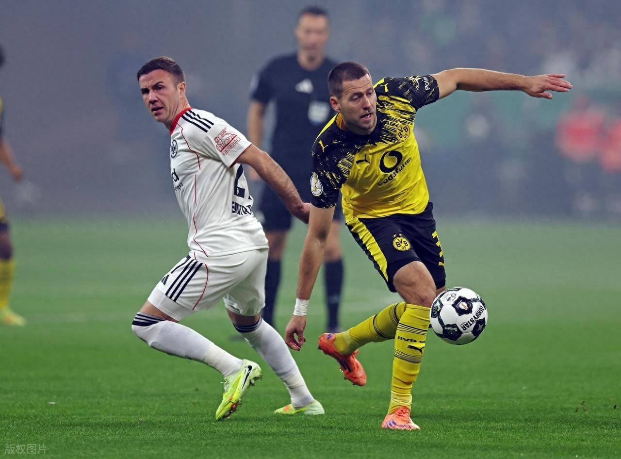 包含奥格斯堡欲提前保级，瞄准对手将其斩首的词条