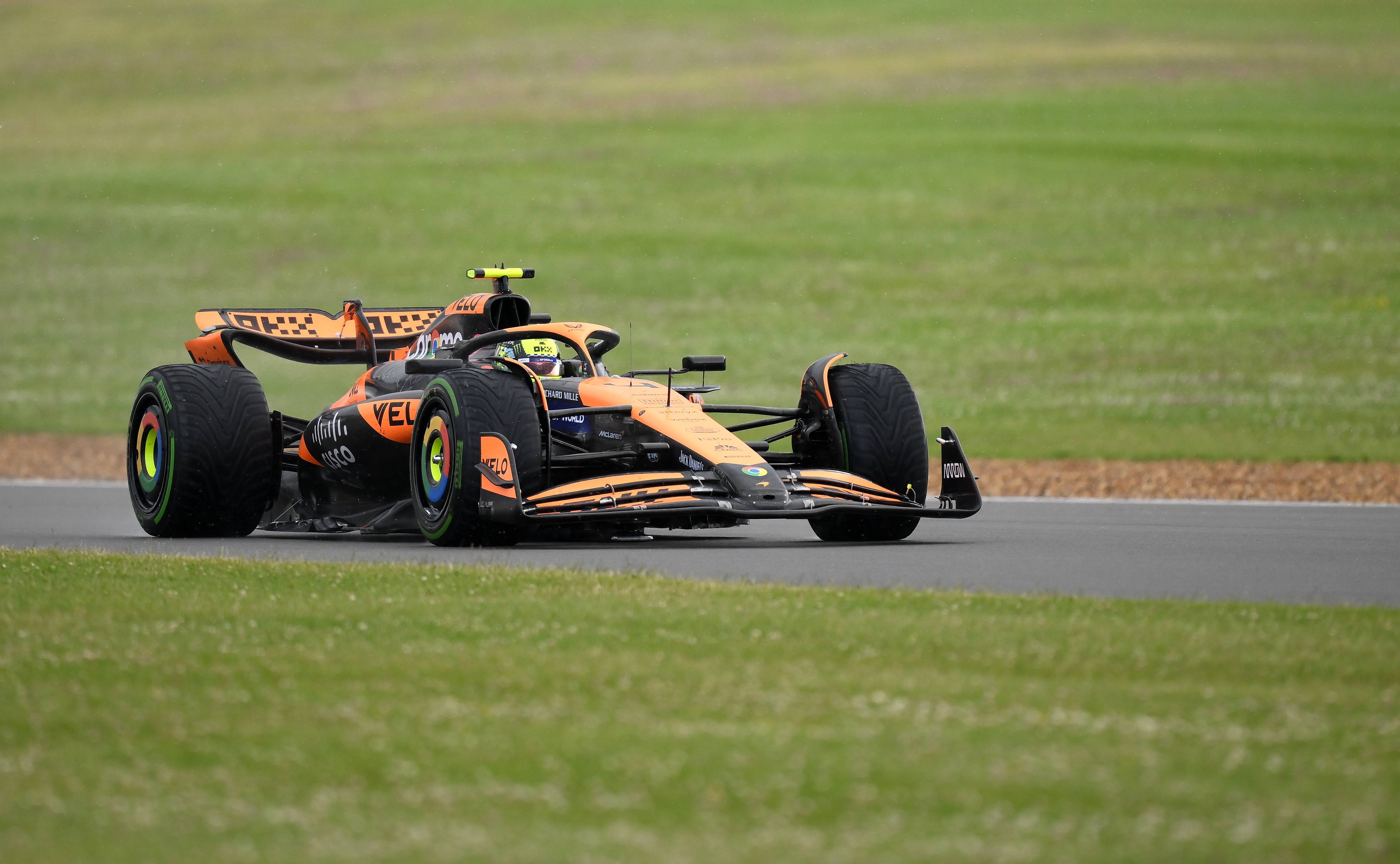 哈斯车队逆转梅赛德斯,汉密尔顿状态火热的简单介绍 哈斯车队逆转梅赛德斯,汉密尔顿状态火热的简单介绍