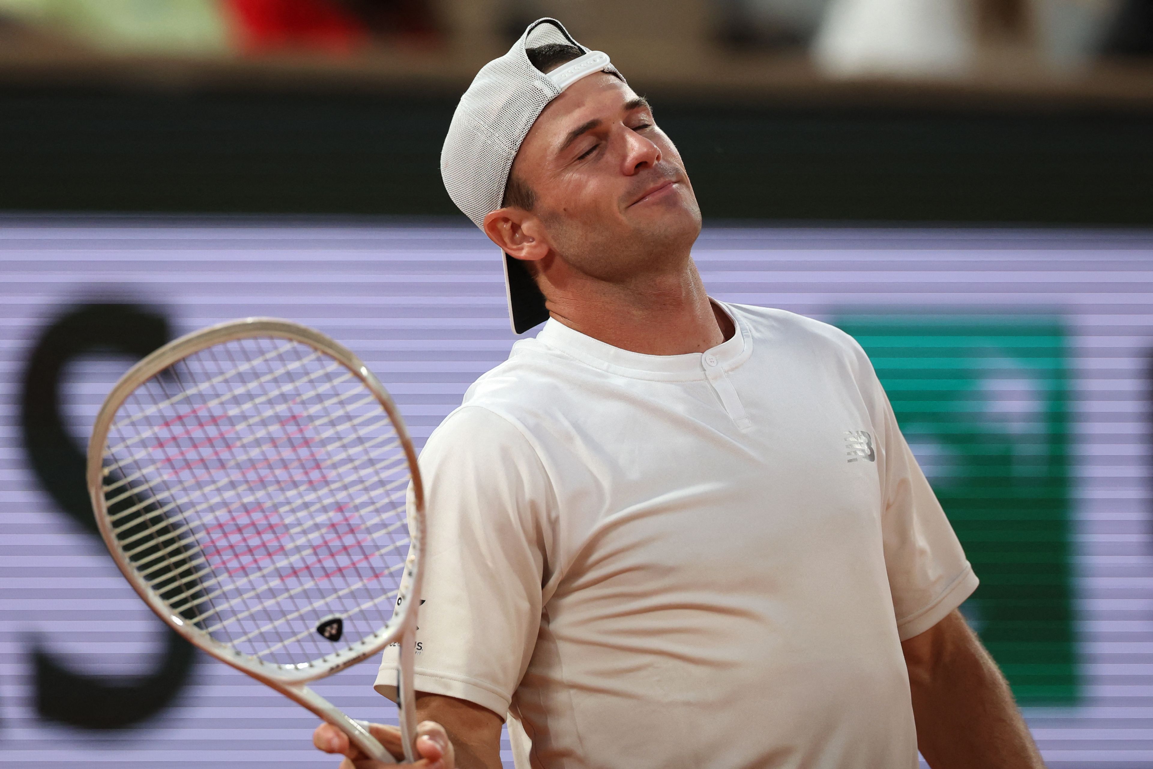 欧洲网球队逆转日本网球队，阿尔卡拉斯完成帽子戏法的简单介绍