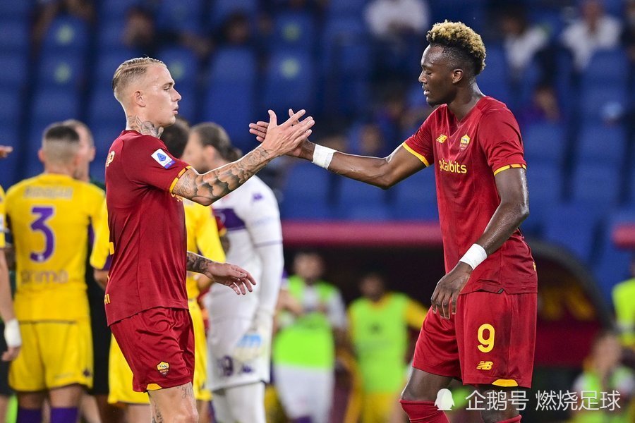 关于瓦伦西亚鏖战智利，博格巴2送出助攻的信息